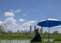 野钓陡坡怎么诱鱼 野钓水面大鱼稀怎么诱鱼